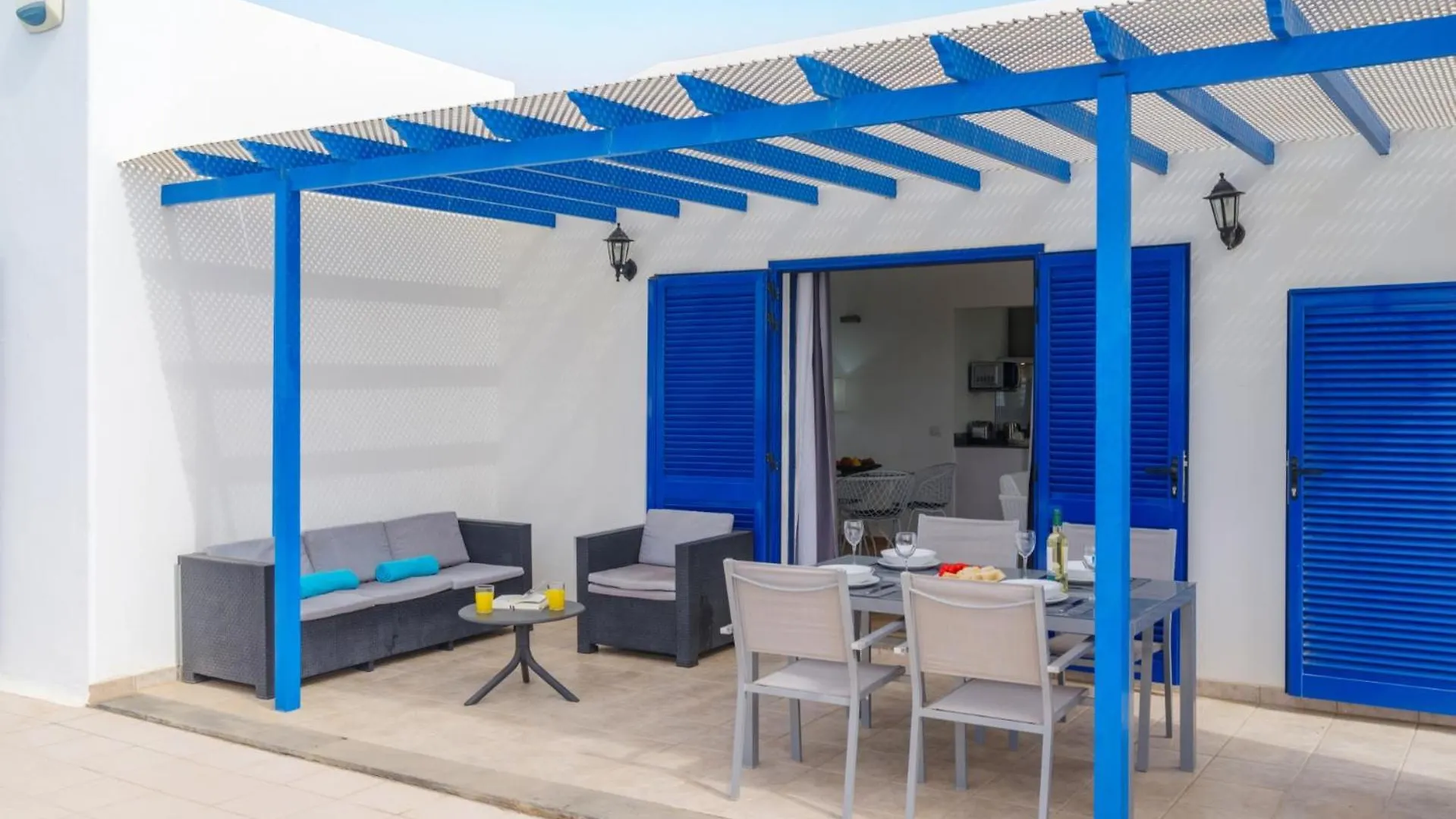 Villa Seasol 1 By Villa Plus Playa Blanca  0*, Playa Blanca (Lanzarote) Spain